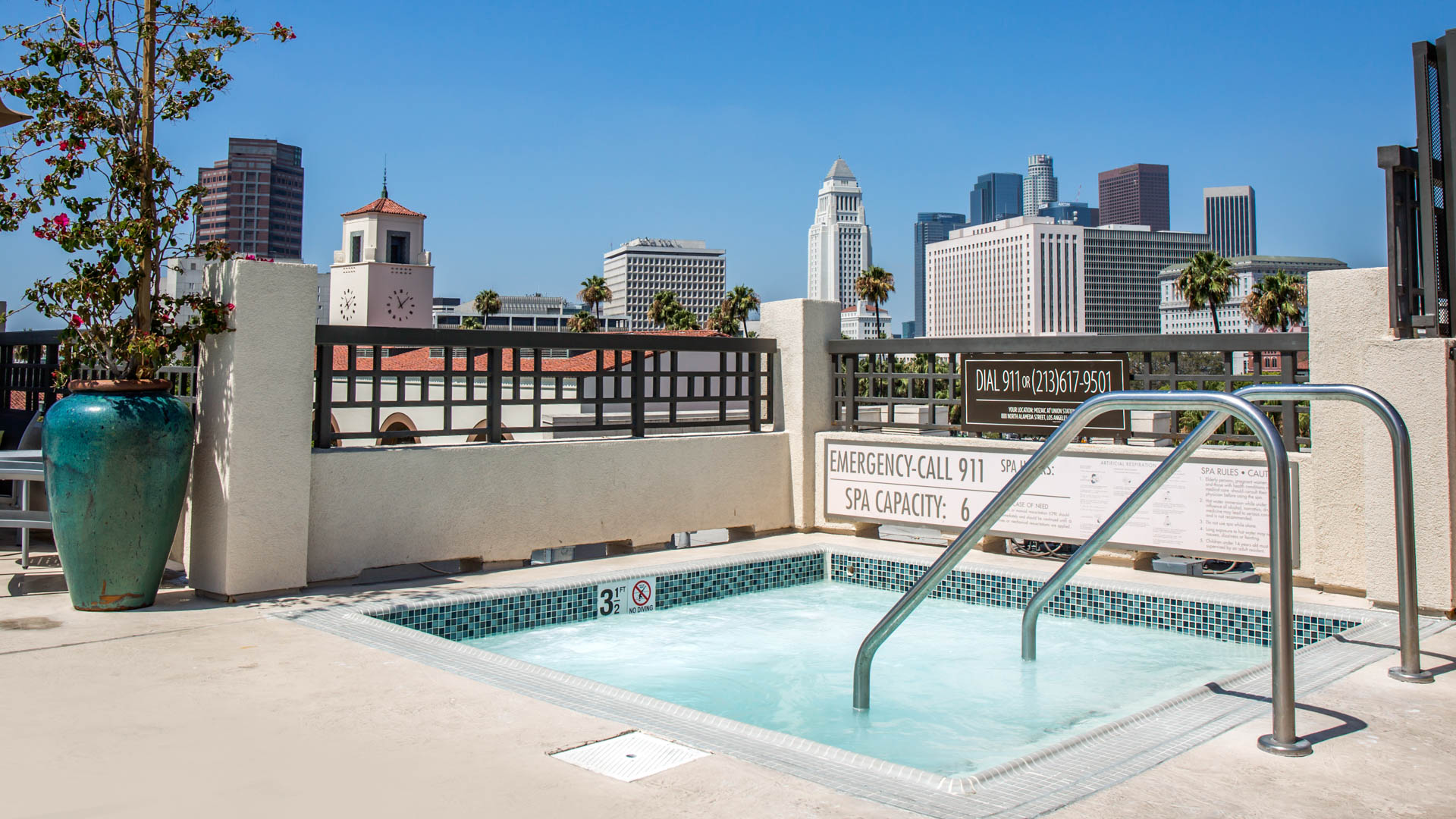 Roof deck at Mozaic at Union Station Apartments (1 of 2)