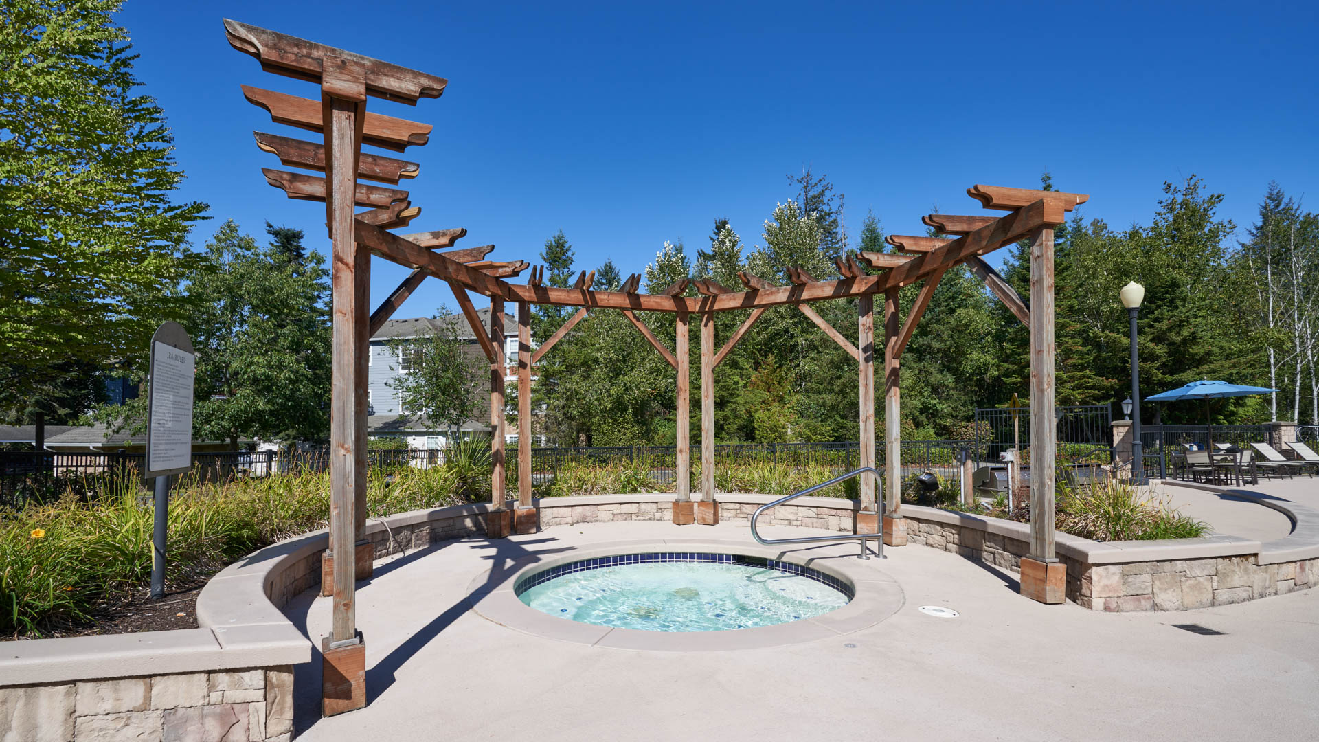 Pool at The Reserve at Town Center Apartments (5 of 6)