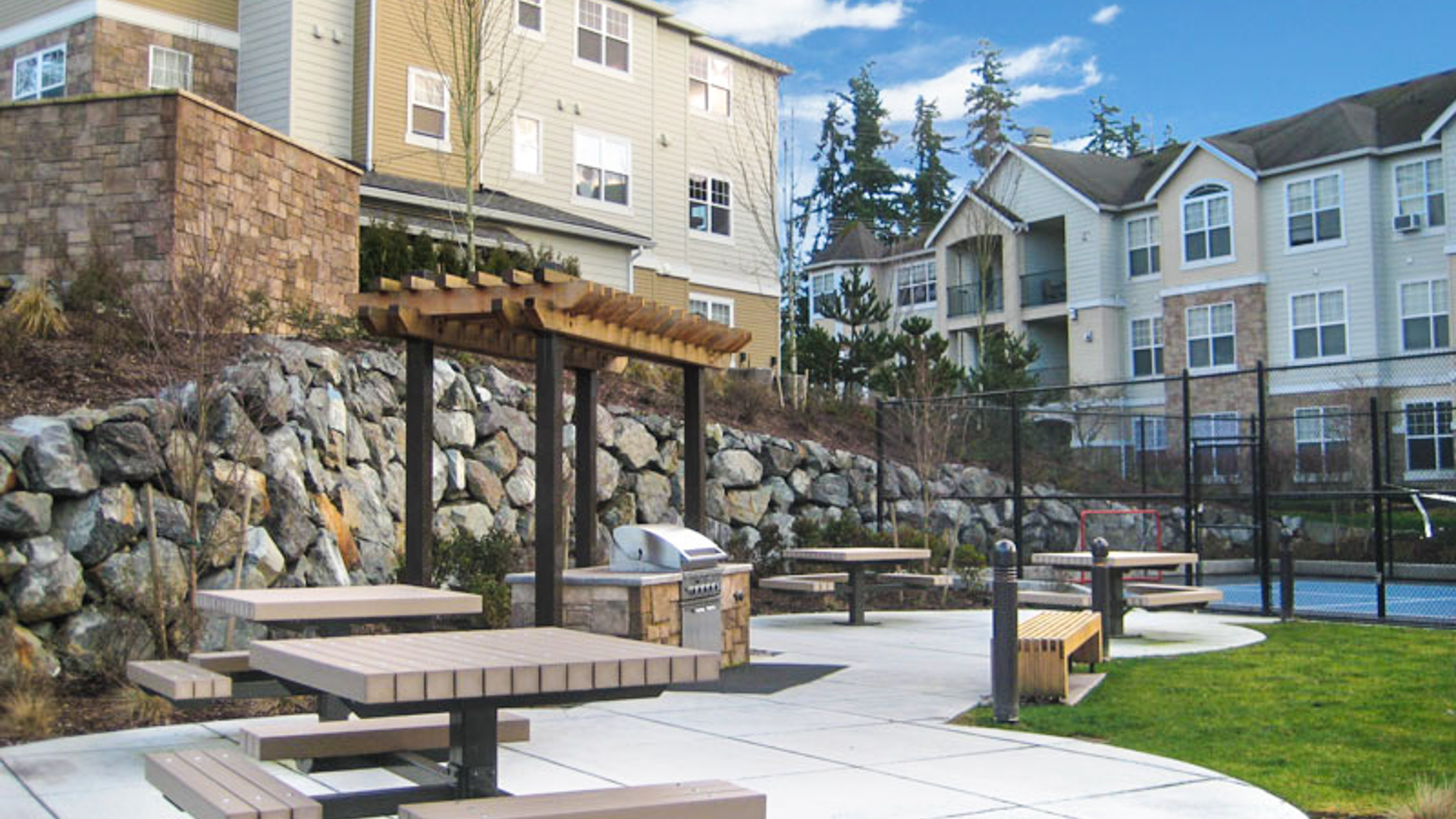 Grill area at The Reserve at Town Center Apartments