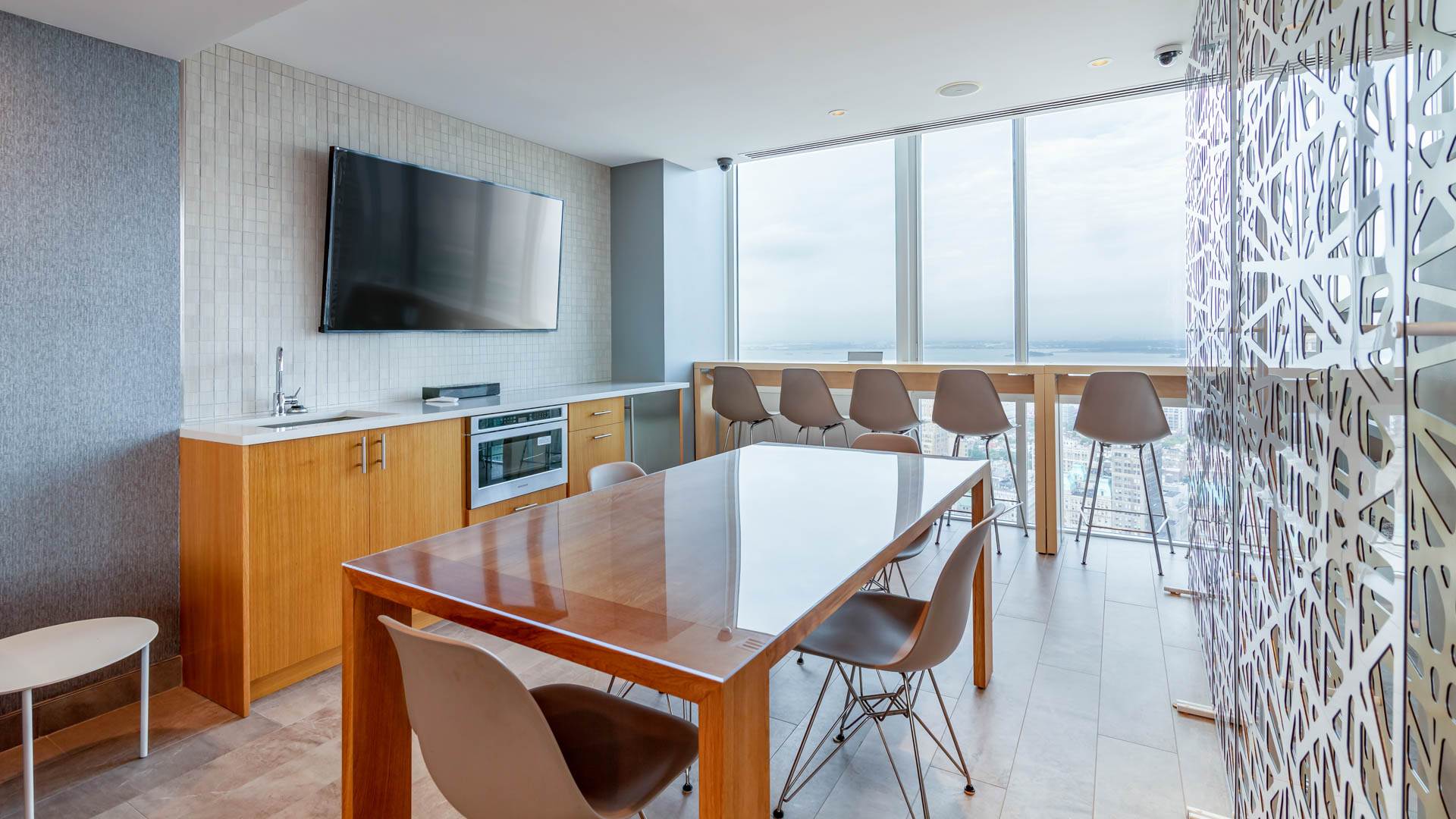 Lounge at The Brooklyner Apartments (2 of 5)