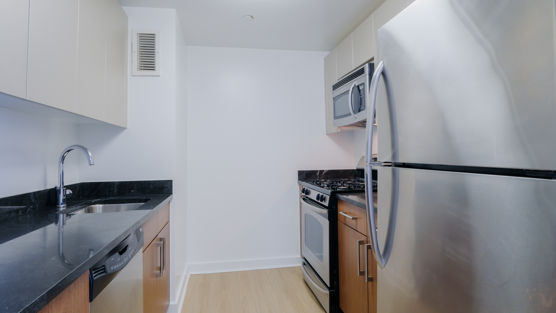 The Brooklyner Apartments 9 of 12