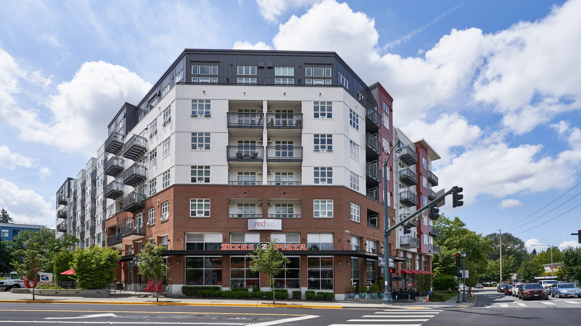 red160 Apartments 2 of 12