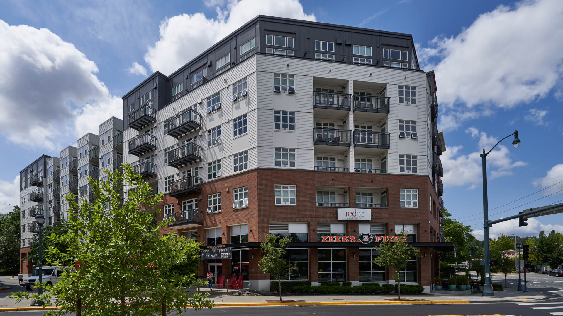 red160 Apartments 3 of 12