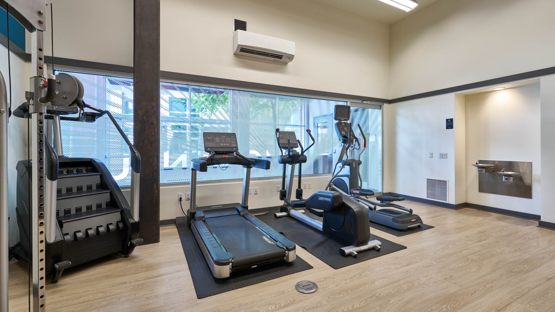 Gym at red160 Apartments (3 of 3)