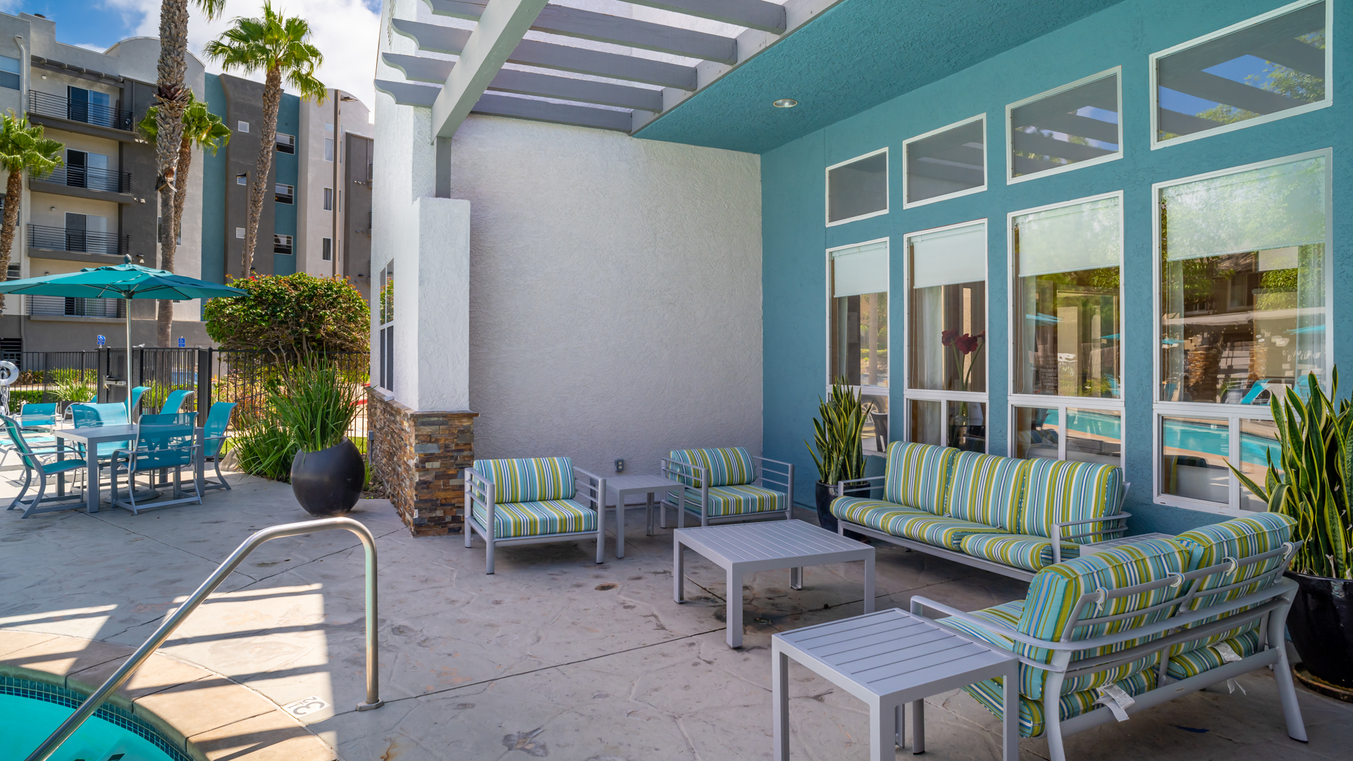 Pool at Del Mar Ridge Apartments (1 of 3)