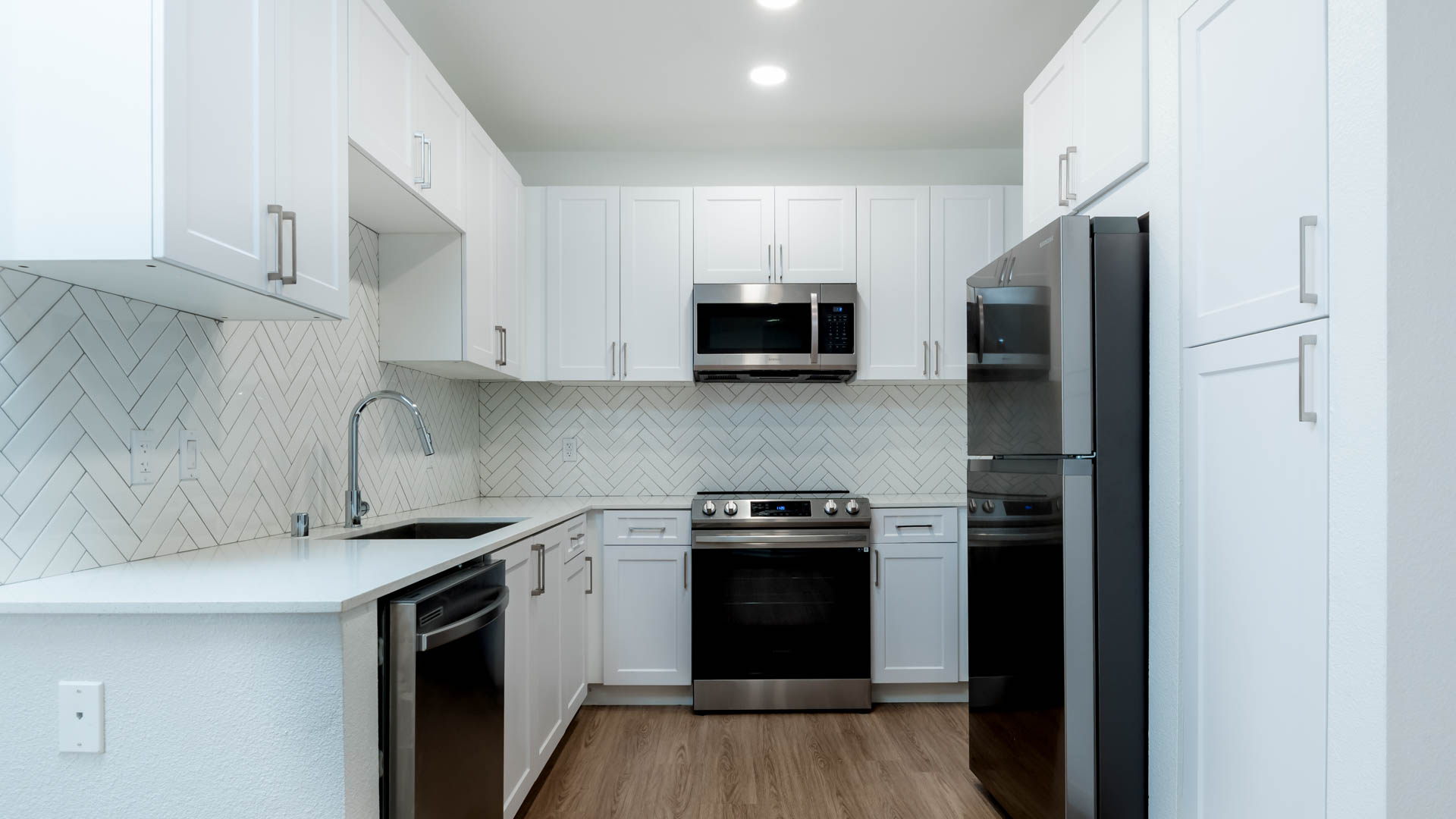 Del Mar Ridge Apartments 5 of 12