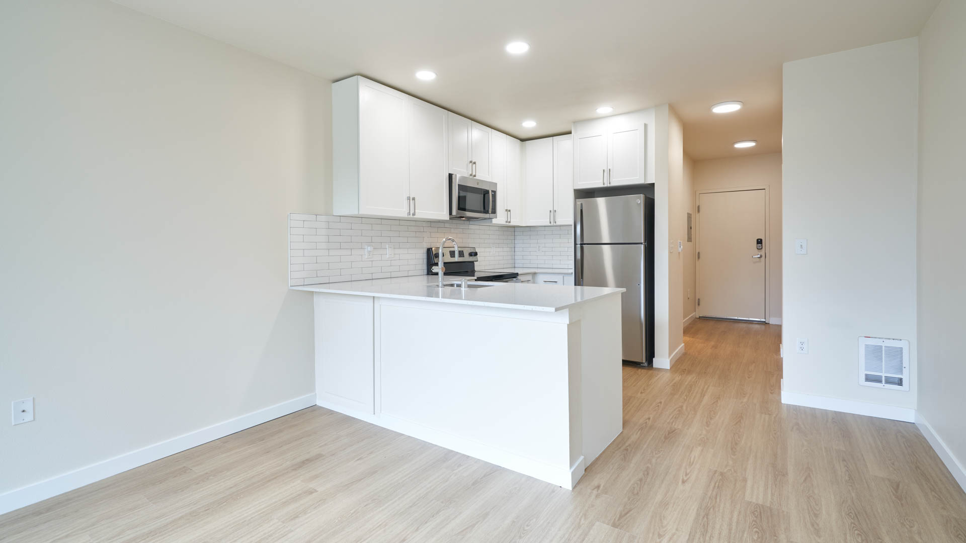 Rianna Apartments 9 of 12