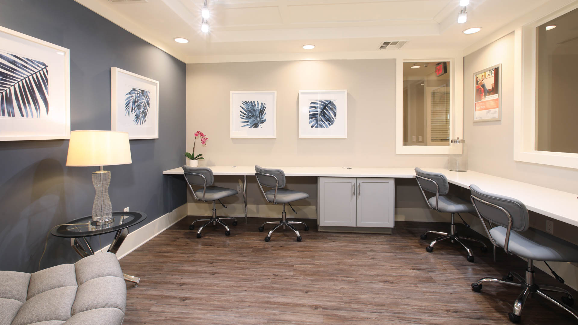 Work space at Kelvin Court Apartments