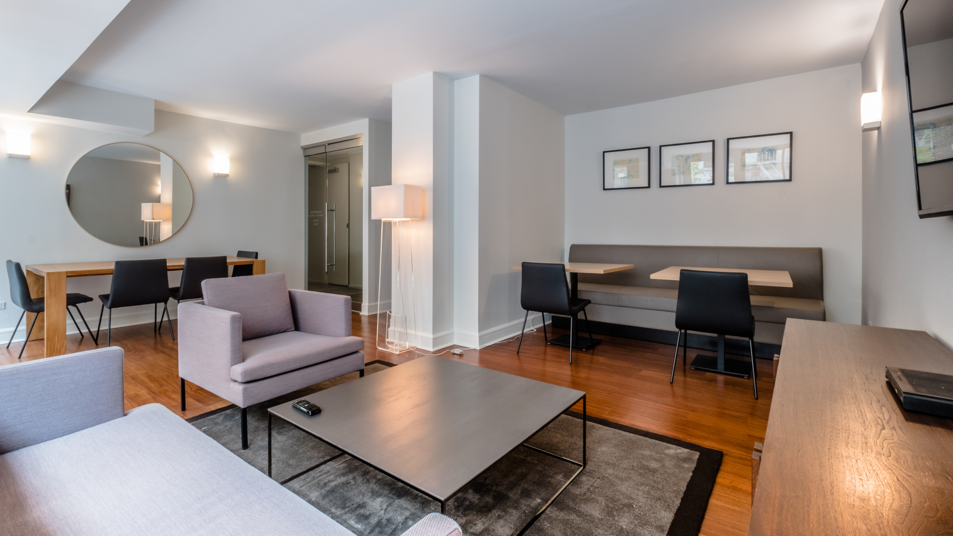 Lounge at Longacre House Apartments (1 of 2)
