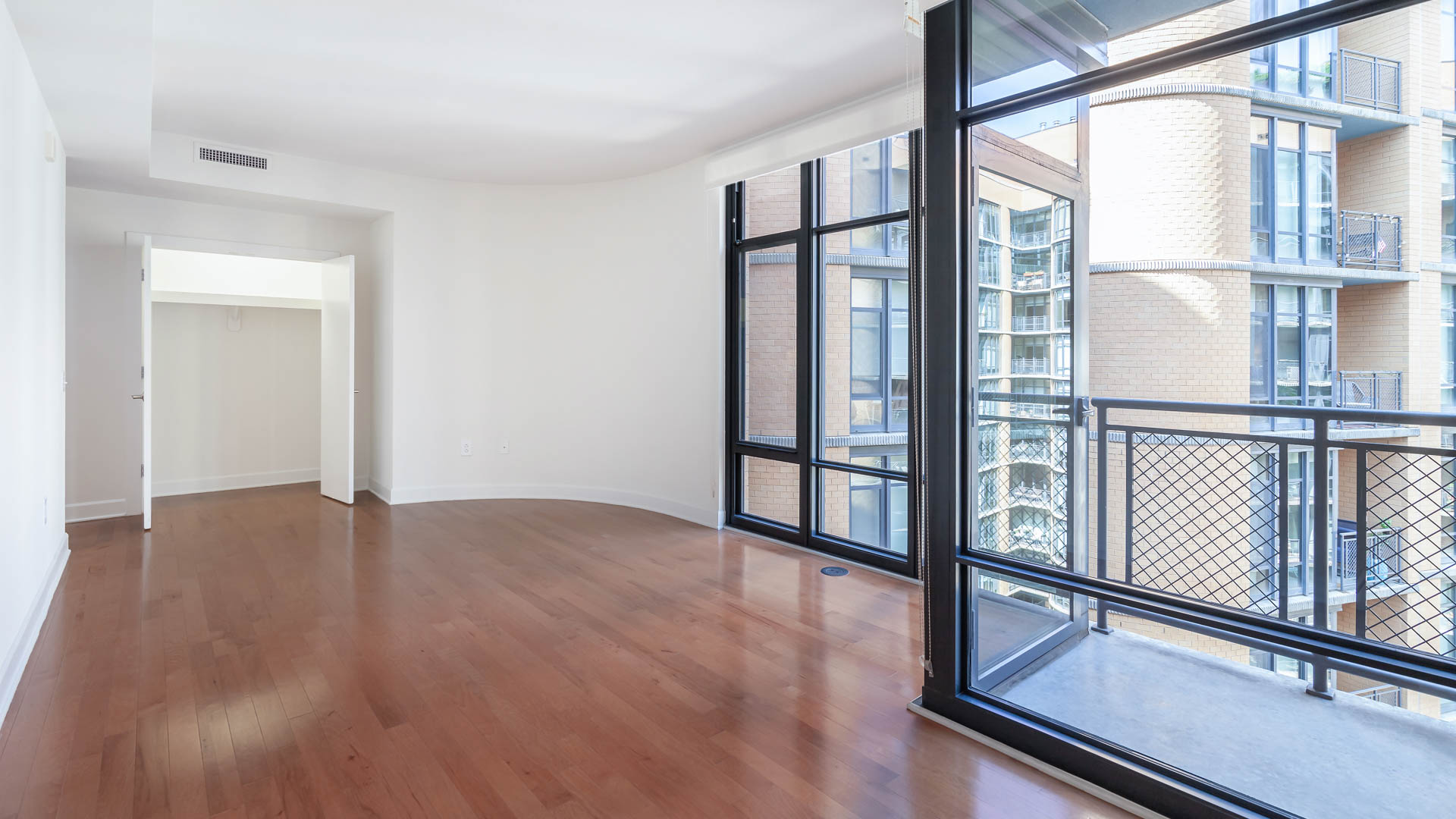 425 Mass Apartments 3 of 4