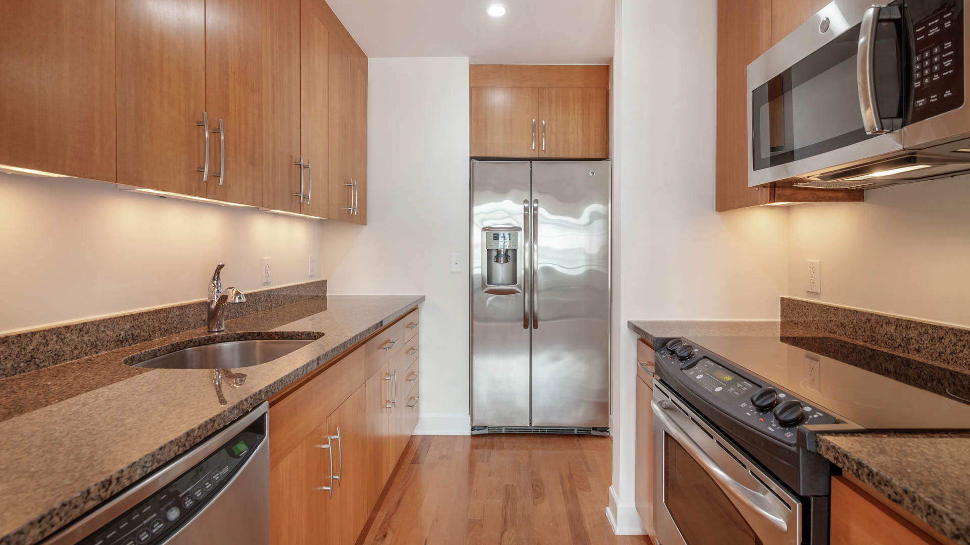 425 Mass Apartments 3 of 6