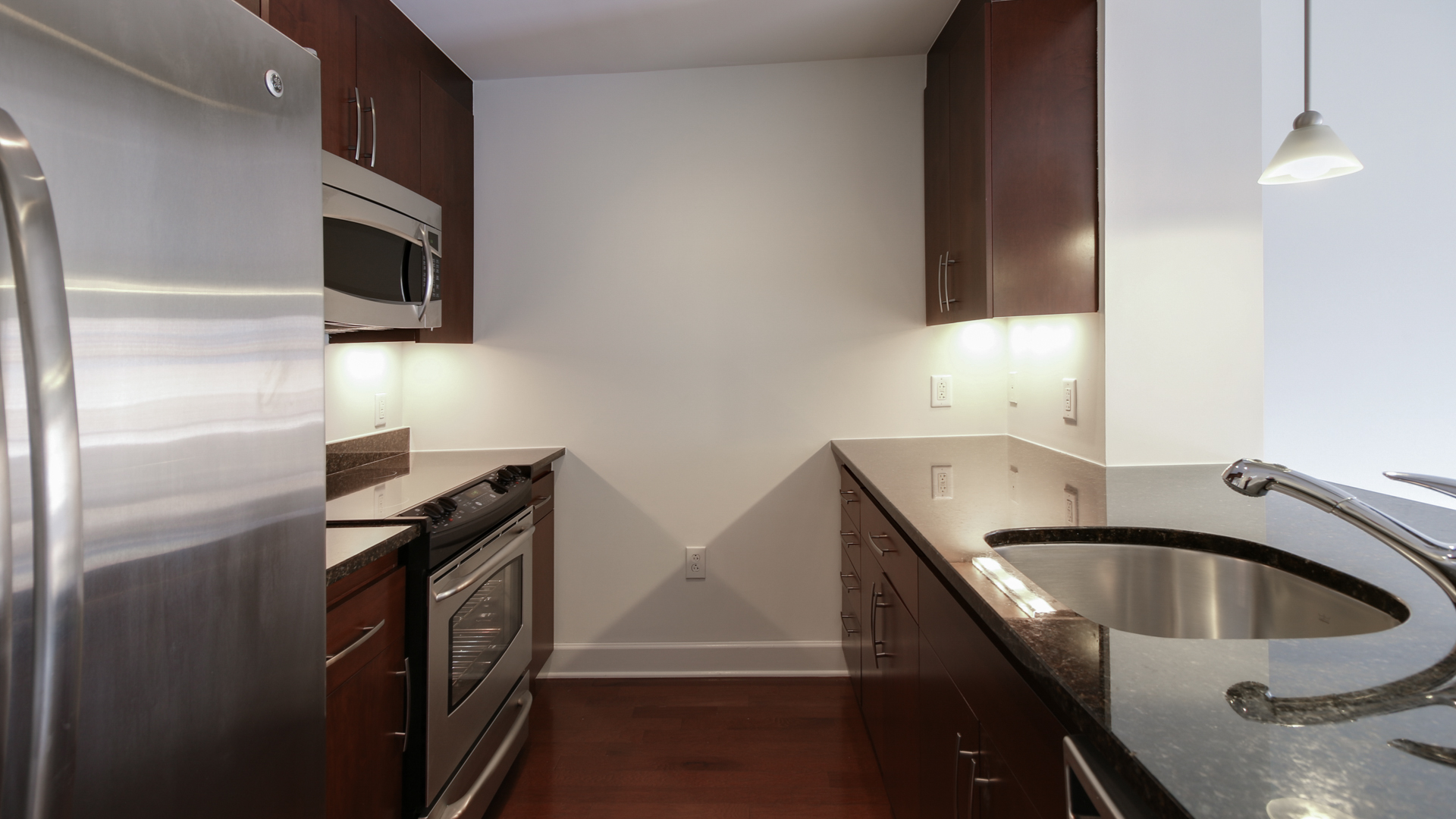 425 Mass Apartments 9 of 10