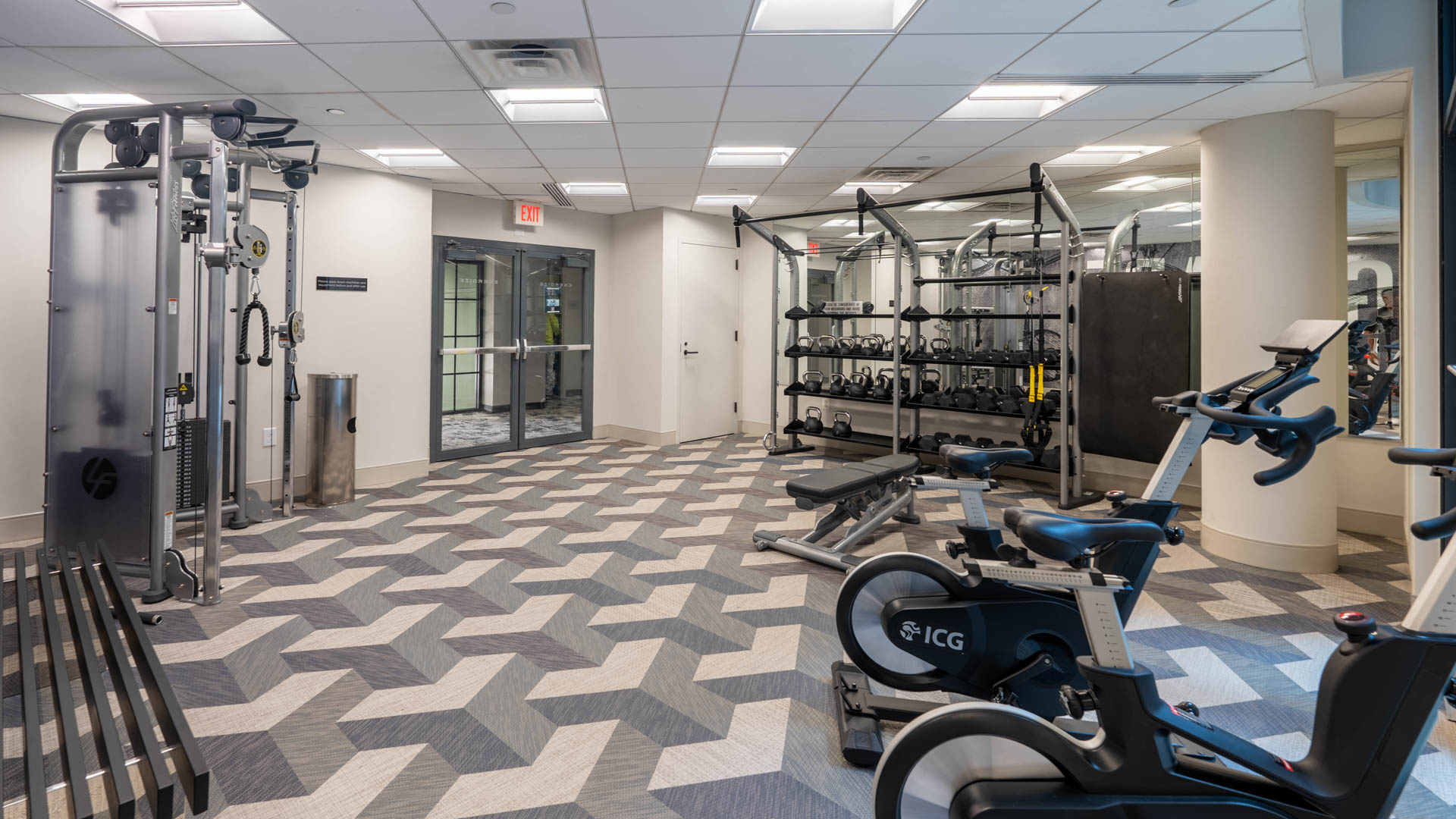 Gym at 425 Mass Apartments (8 of 8)