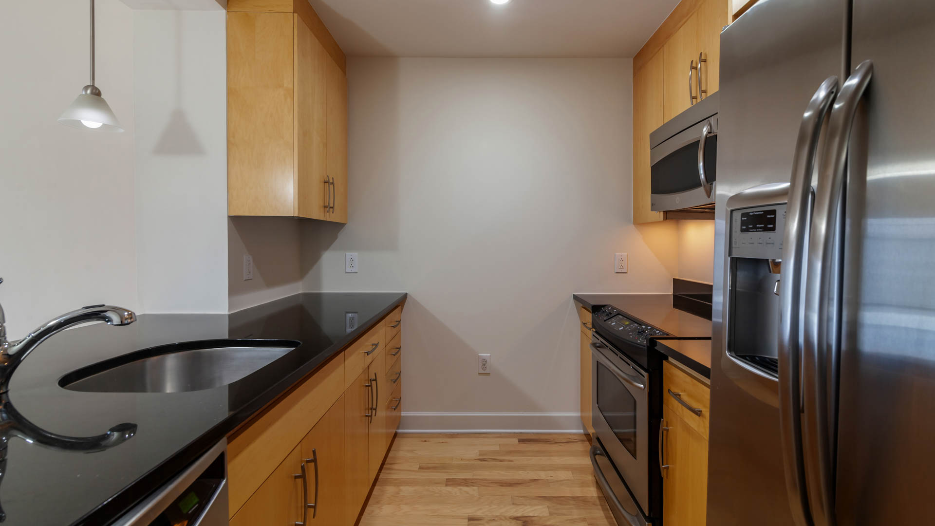 425 Mass Apartments 4 of 7