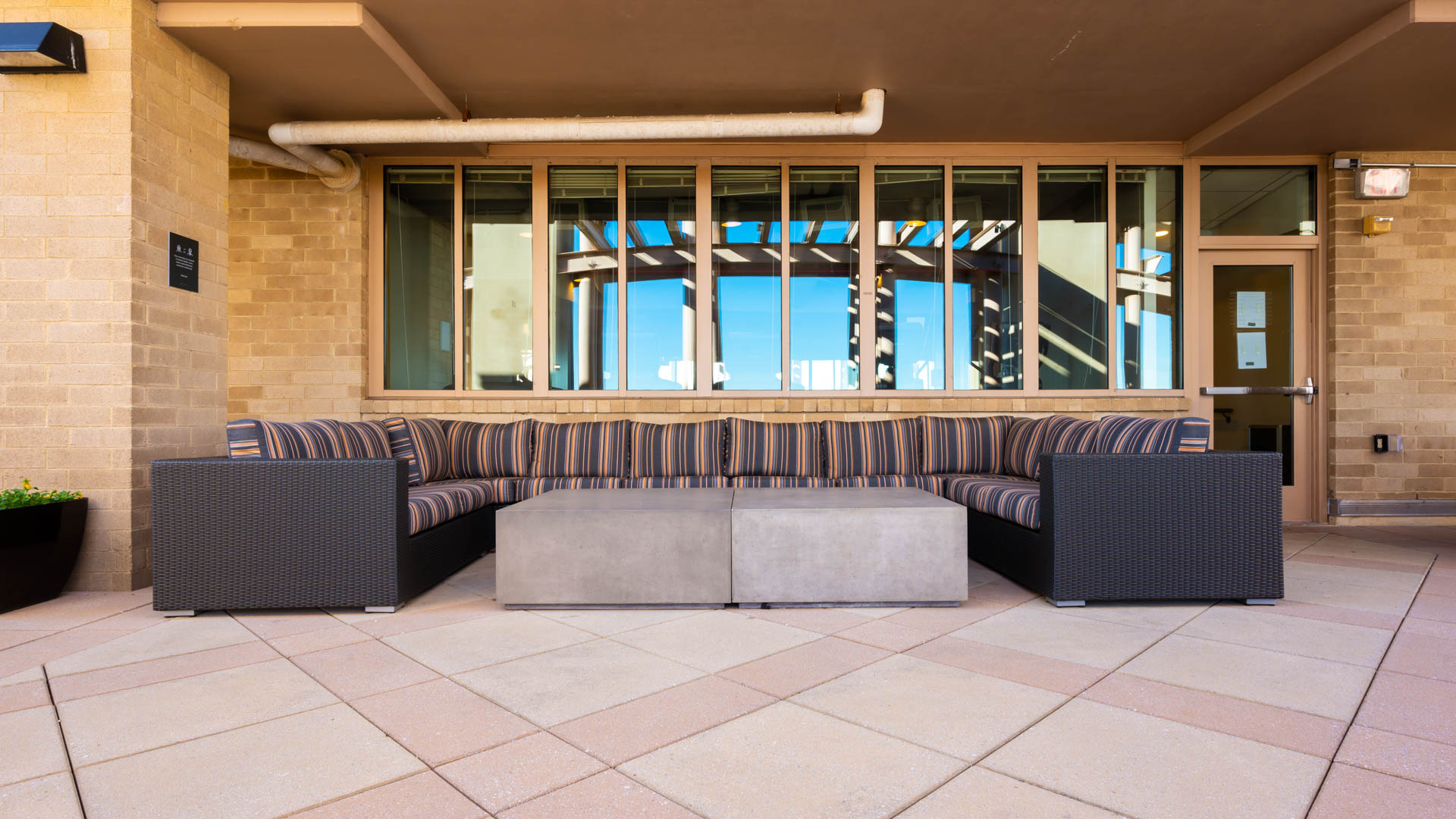 Roof deck at Liberty Tower Apartments (3 of 4)