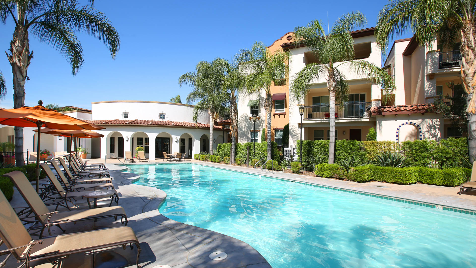 Pool at Vintage Apartments