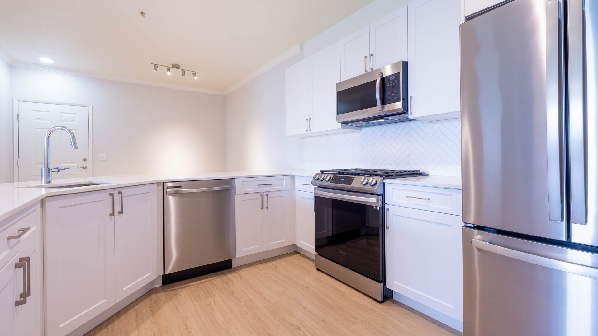 Vintage Apartments 9 of 12