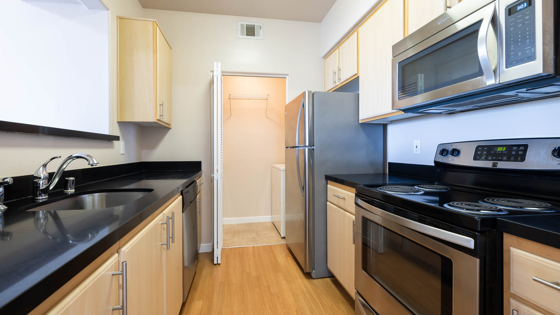 Acappella Pasadena Apartments 10 of 12