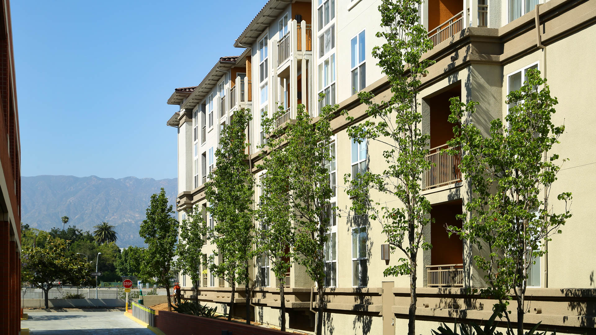 Acappella Pasadena Apartments 4 of 12