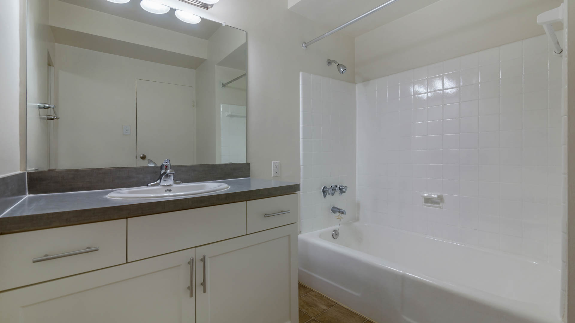 1500 Mass Apartments 26 of 37