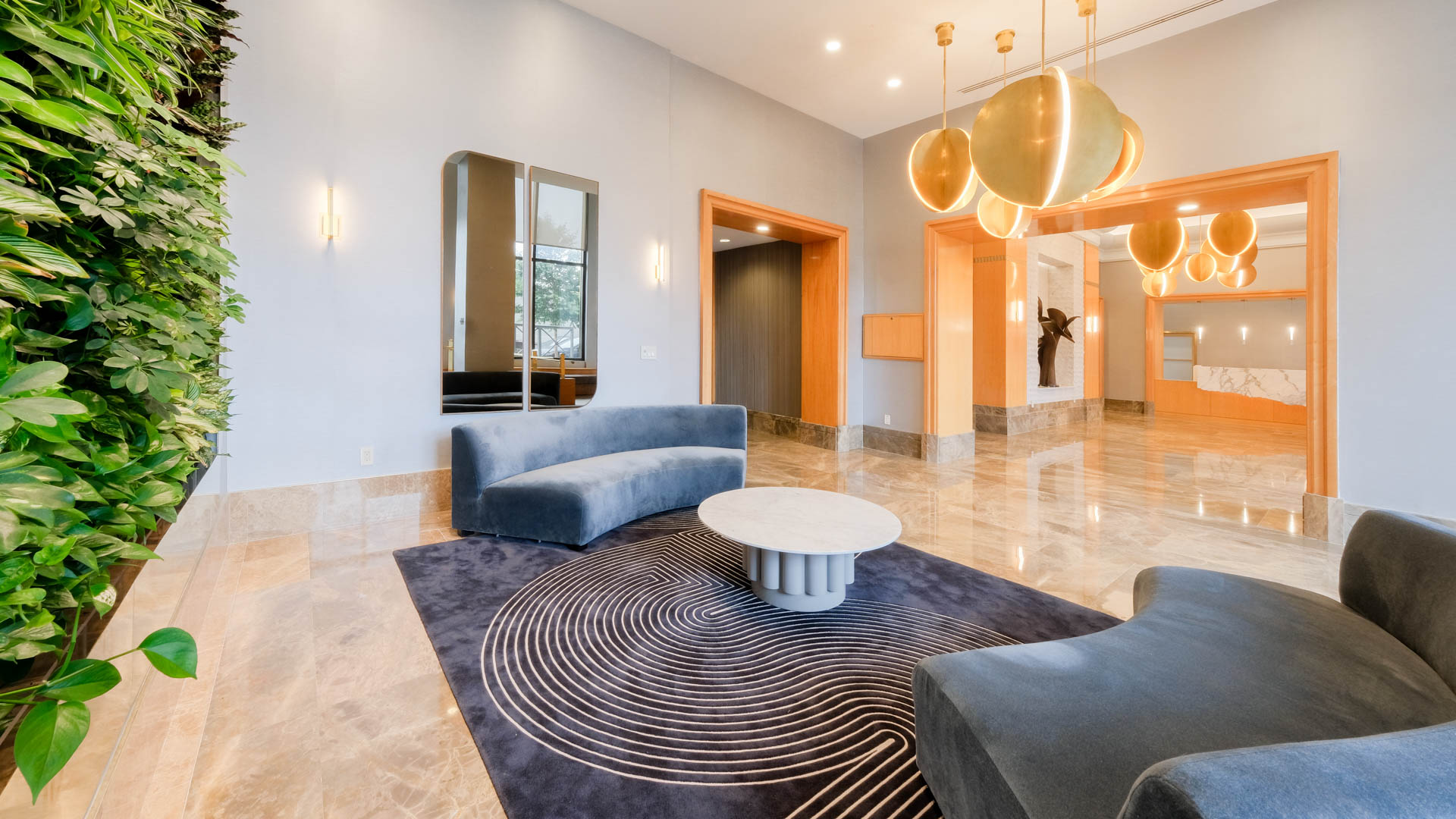 180 Riverside Boulevard Apartments 4 of 12