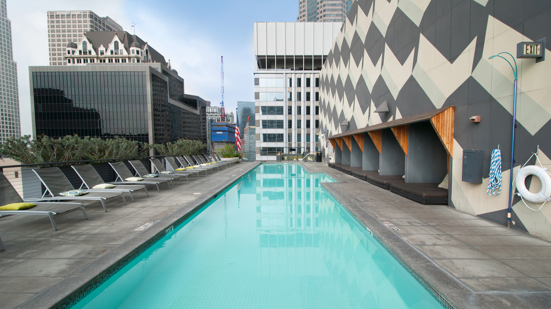 Pool at Pegasus Apartments (5 of 6)
