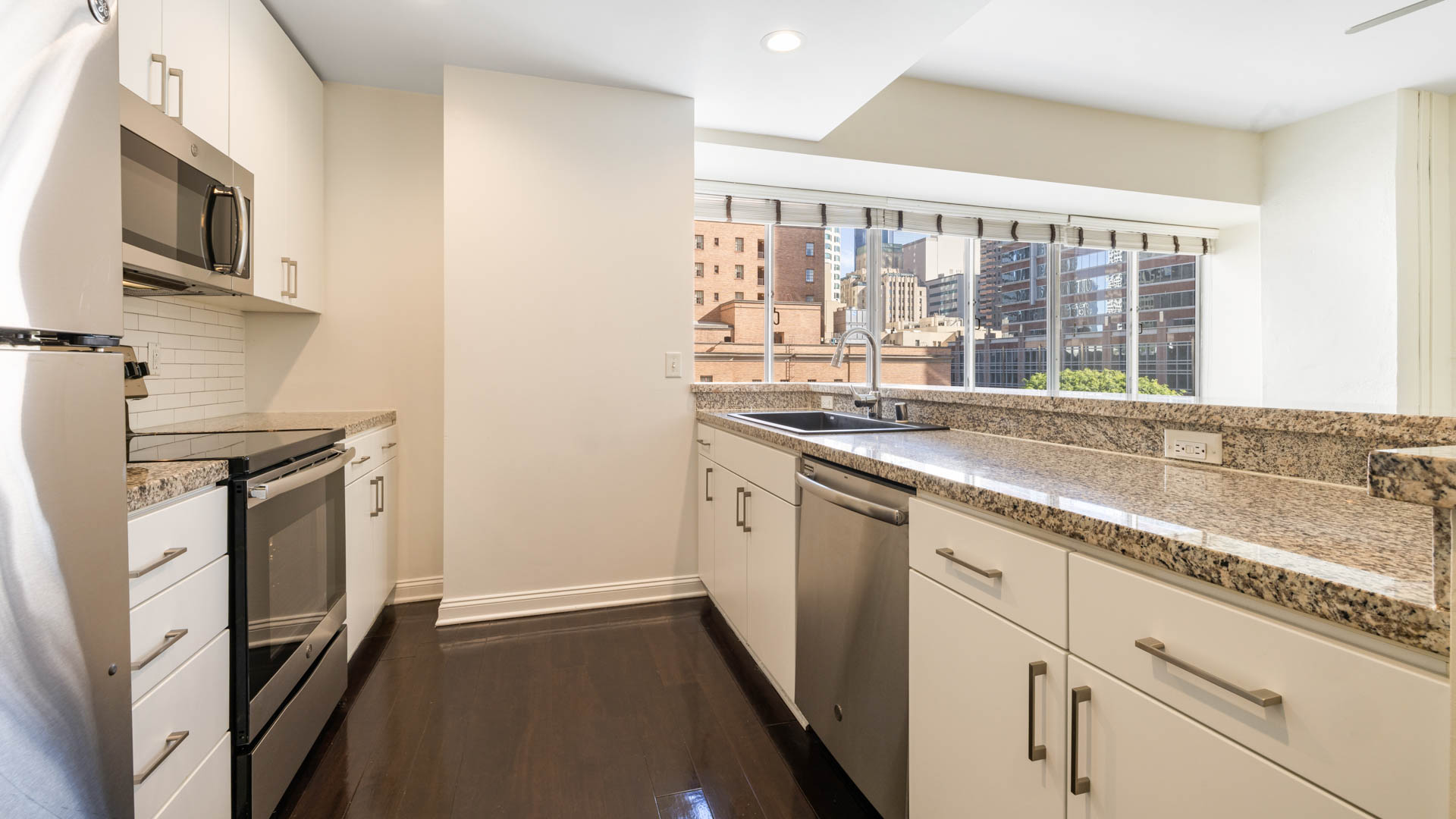 Pegasus Apartments 3 of 8