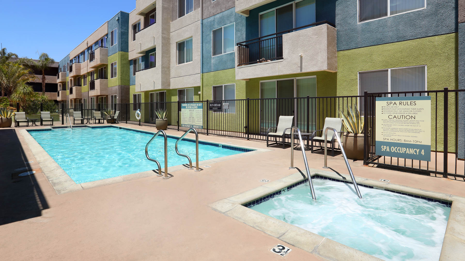 Pool at Lindley Apartments (4 of 8)