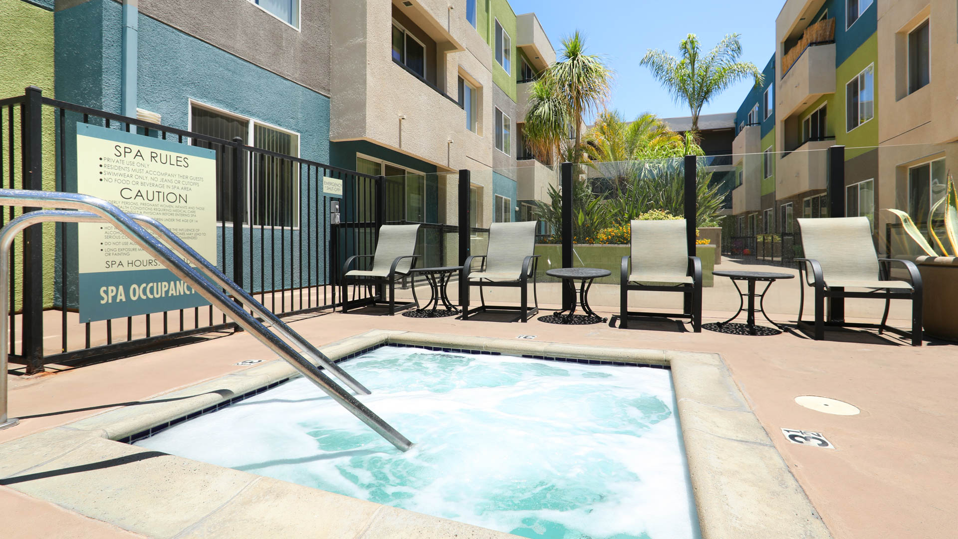 Pool at Lindley Apartments (3 of 8)