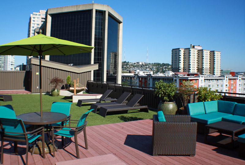 Roof deck at Moda Apartments (3 of 6)