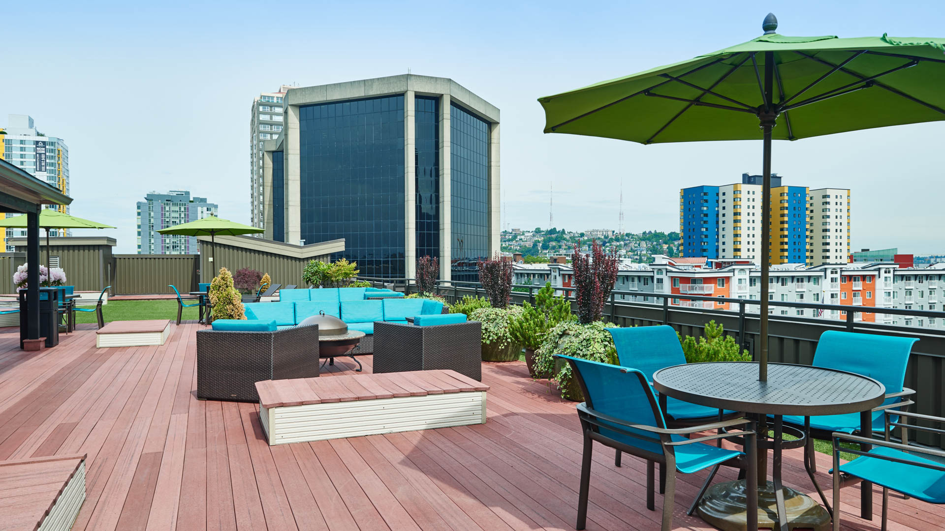 Roof deck at Moda Apartments (2 of 6)