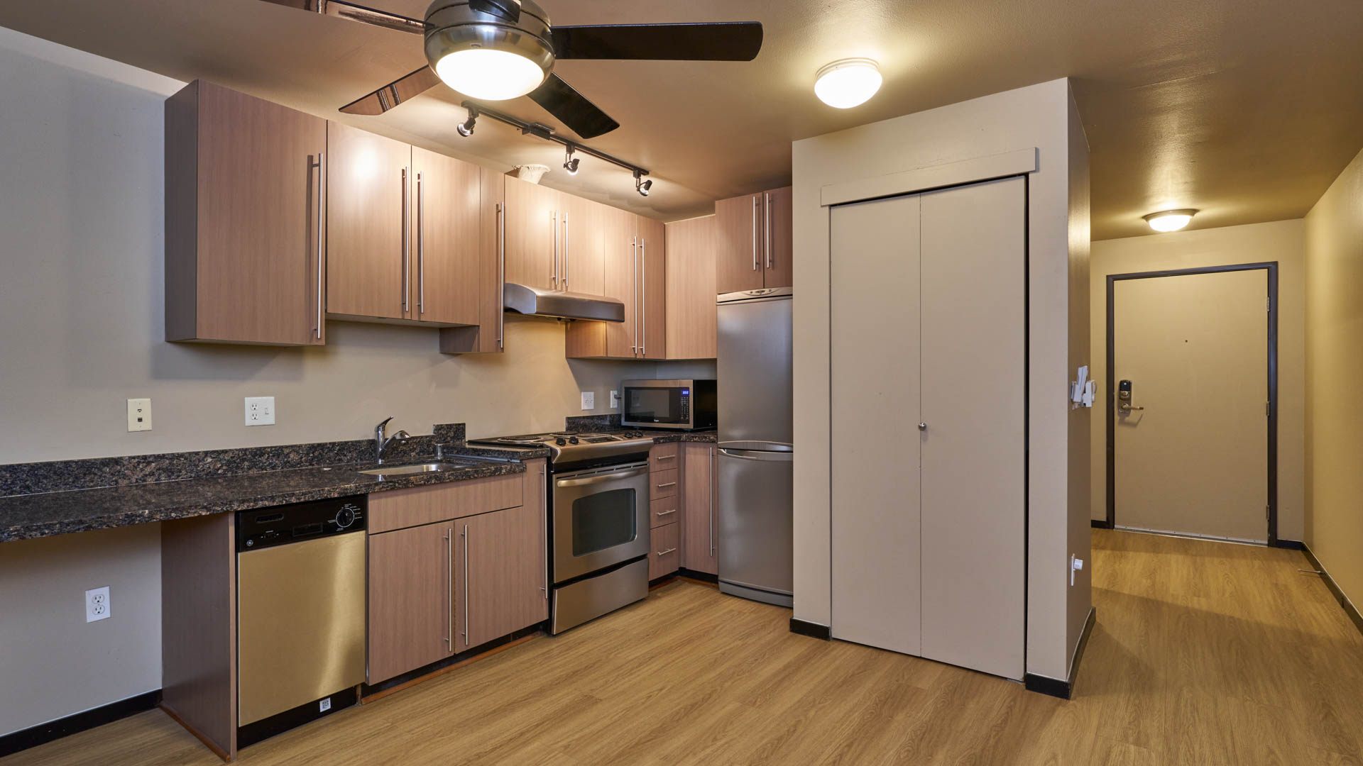 Moda Apartments 2 of 7