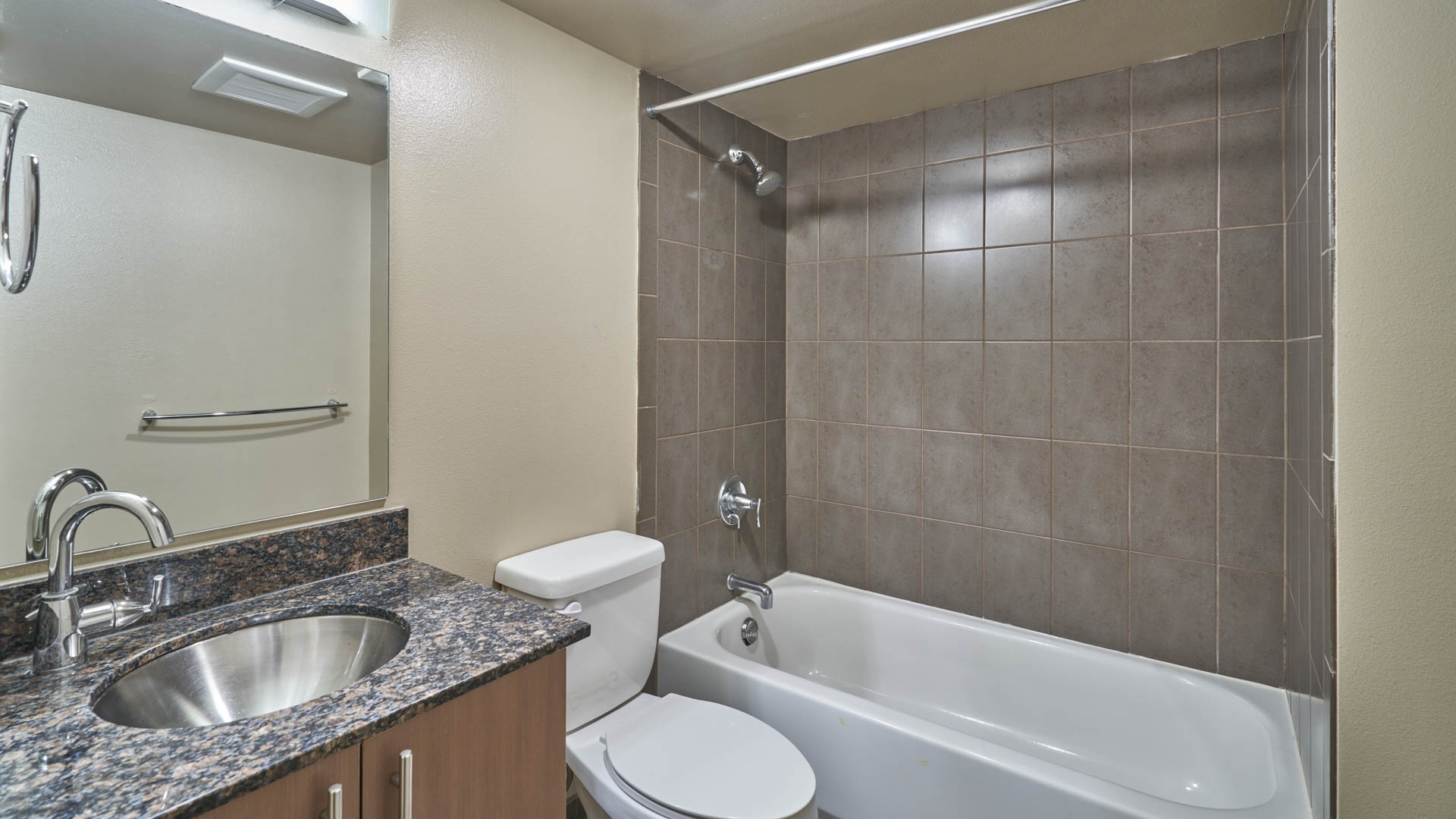 Moda Apartments 29 of 59