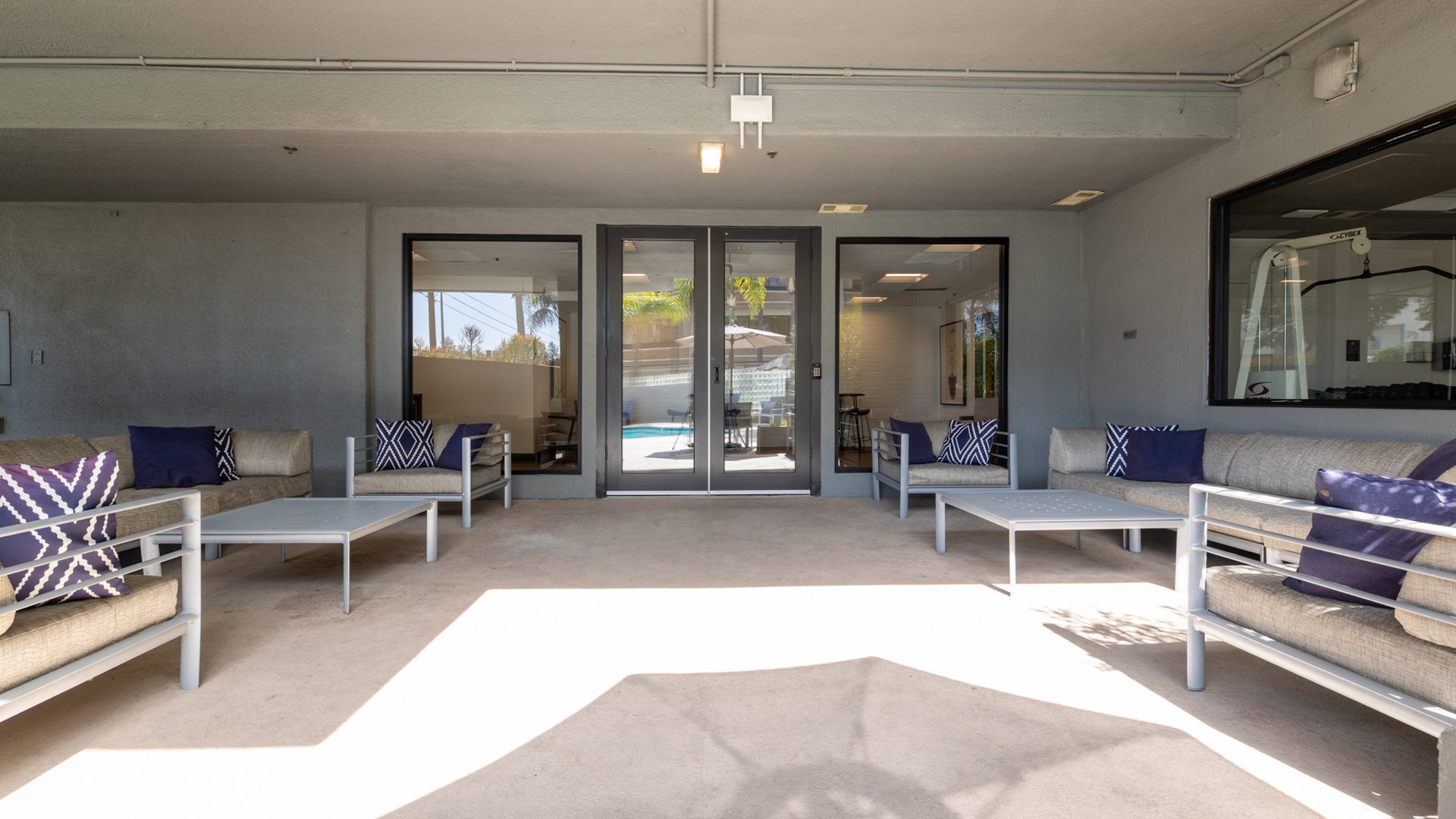 Lounge at The Encore Apartments