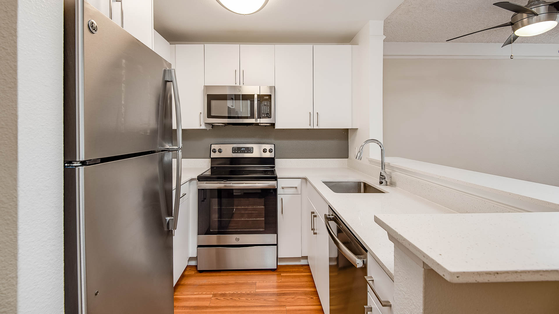 The Encore Apartments 4 of 12