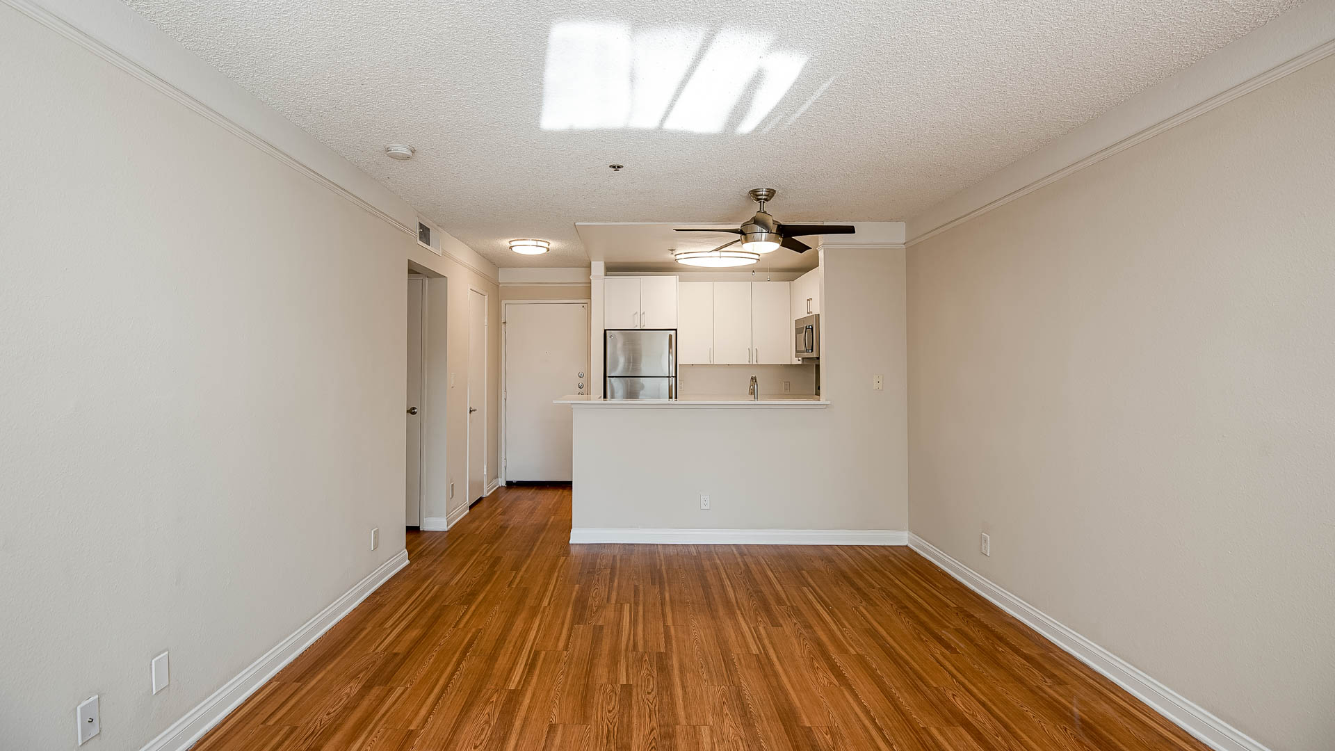 The Encore Apartments 8 of 12