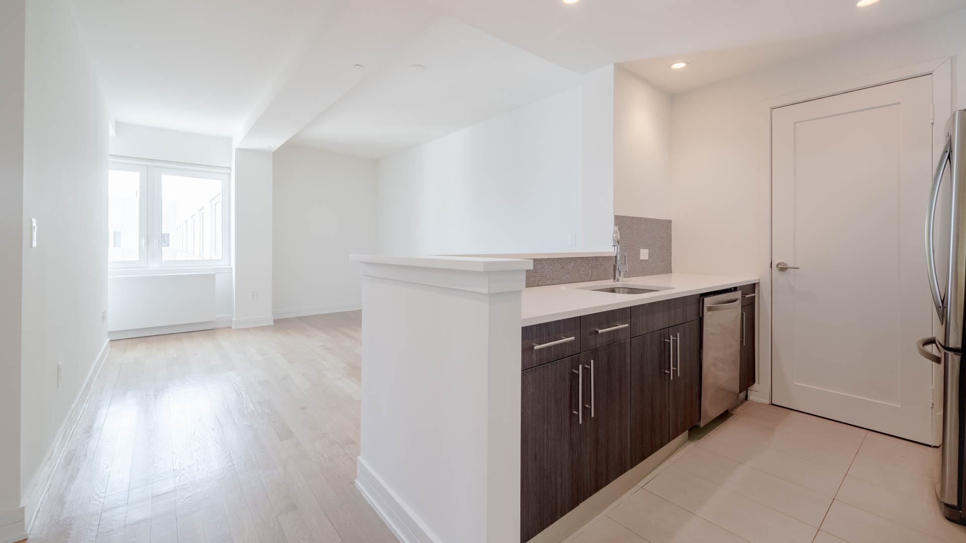 175 Kent Apartments 5 of 6