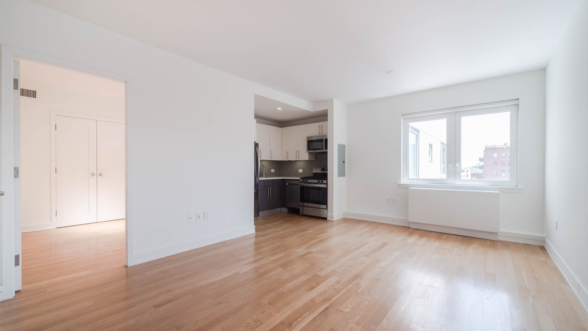 175 Kent Apartments 9 of 12