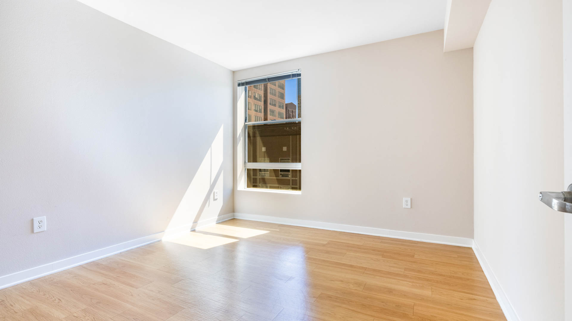 Glo Apartments 43 of 65
