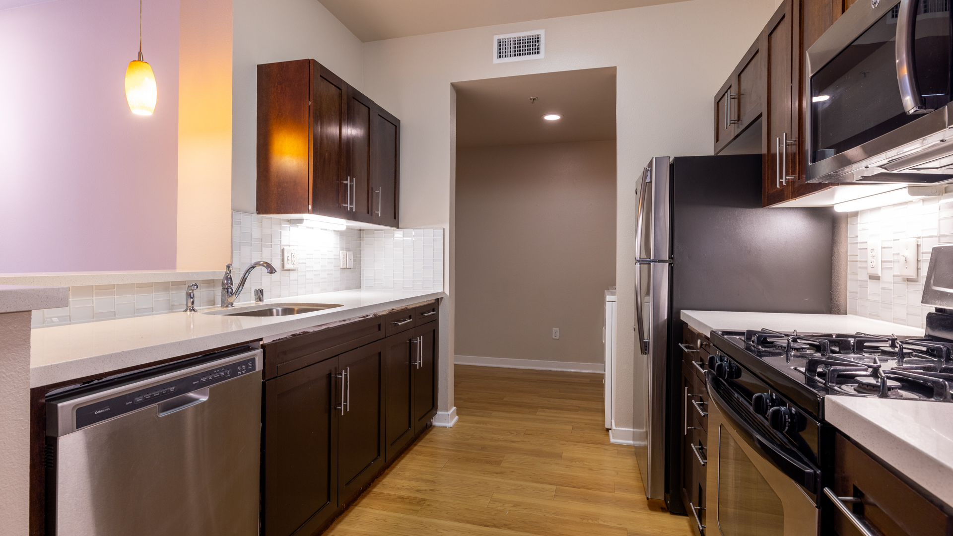 Glo Apartments 8 of 12