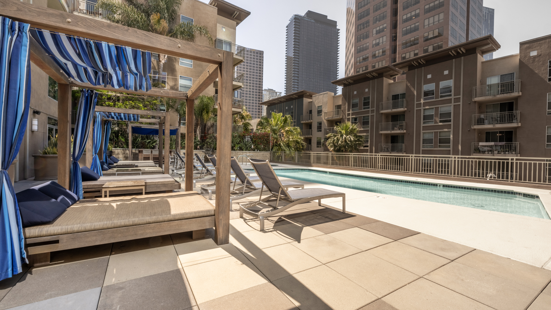 Pool at Glo Apartments (3 of 3)