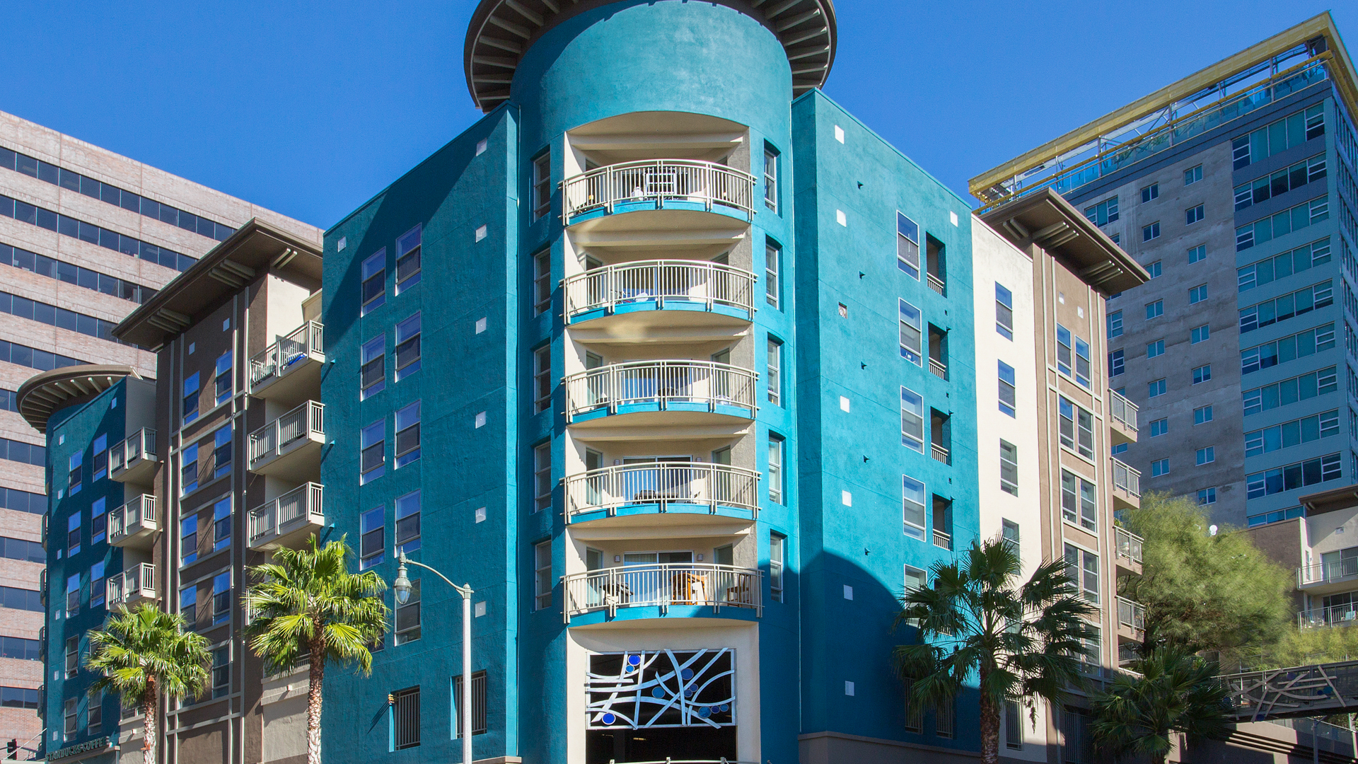 Glo Apartments 3 of 12