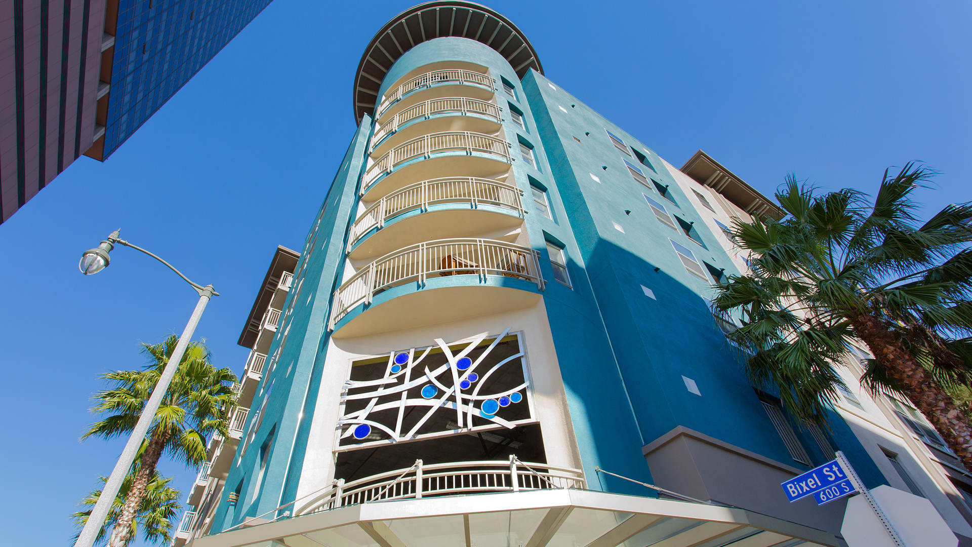 Glo Apartments 4 of 12