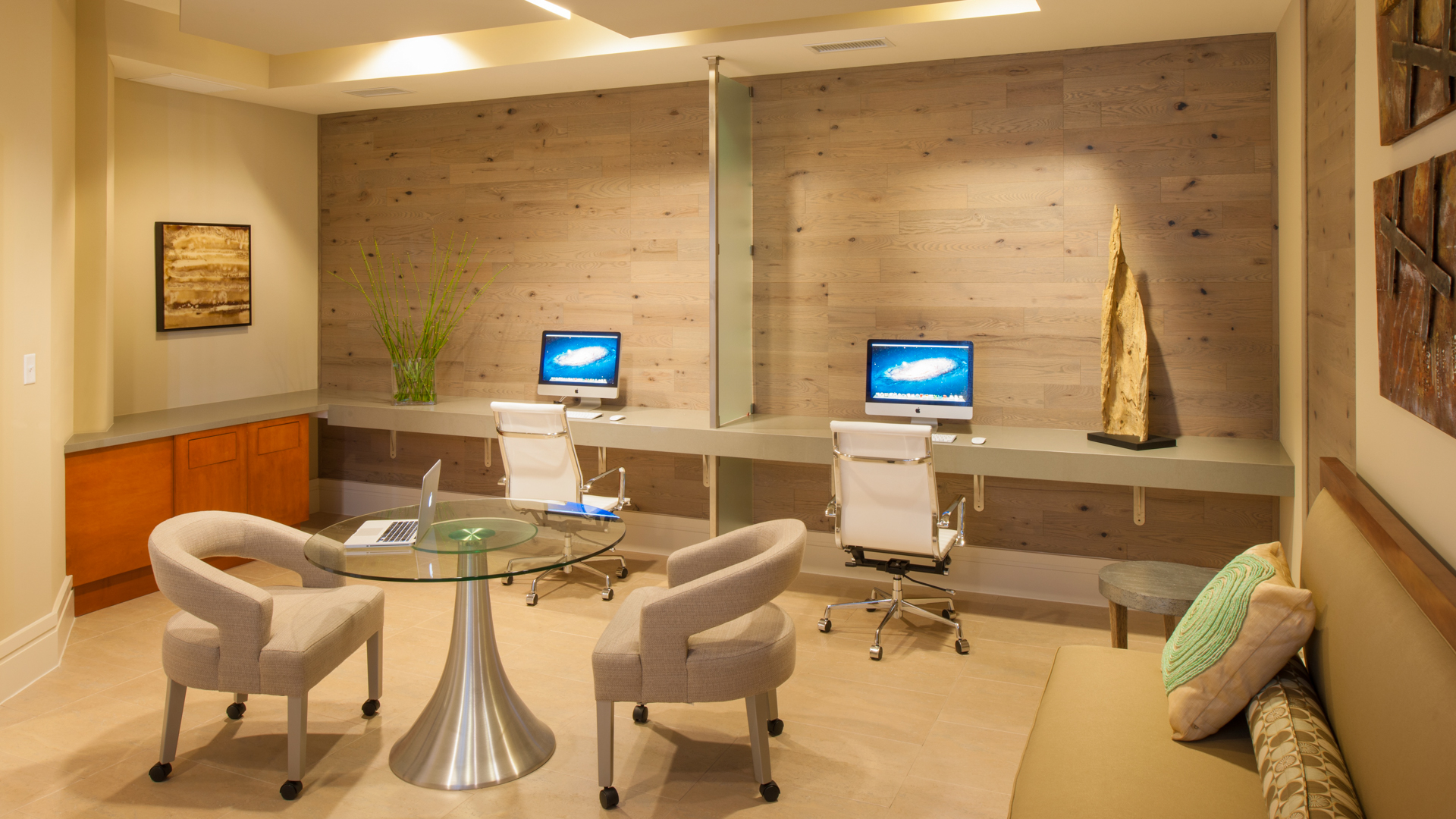 Work space at 2201 Pershing Apartments