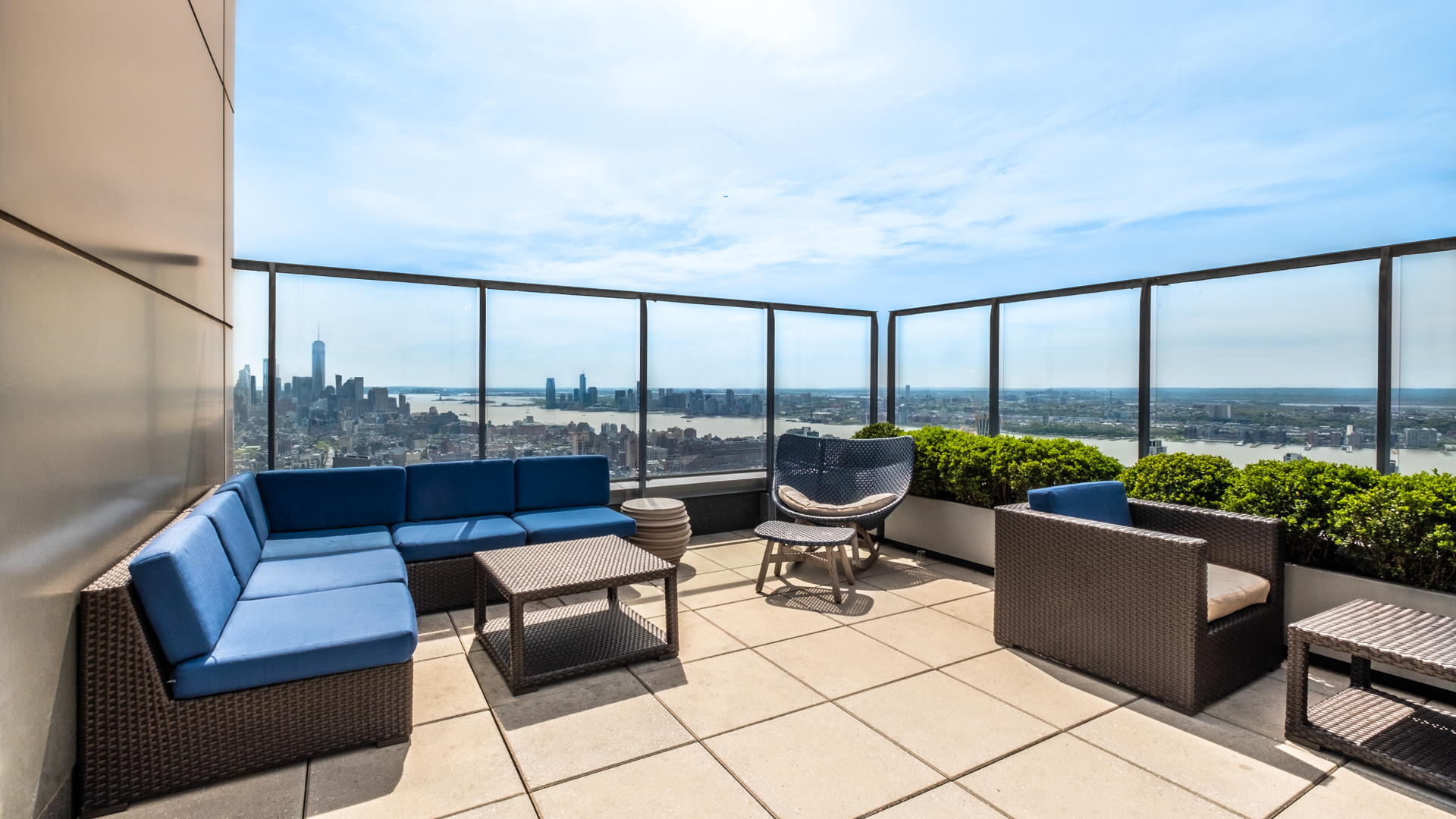 Roof deck at Beatrice Apartments (1 of 4)
