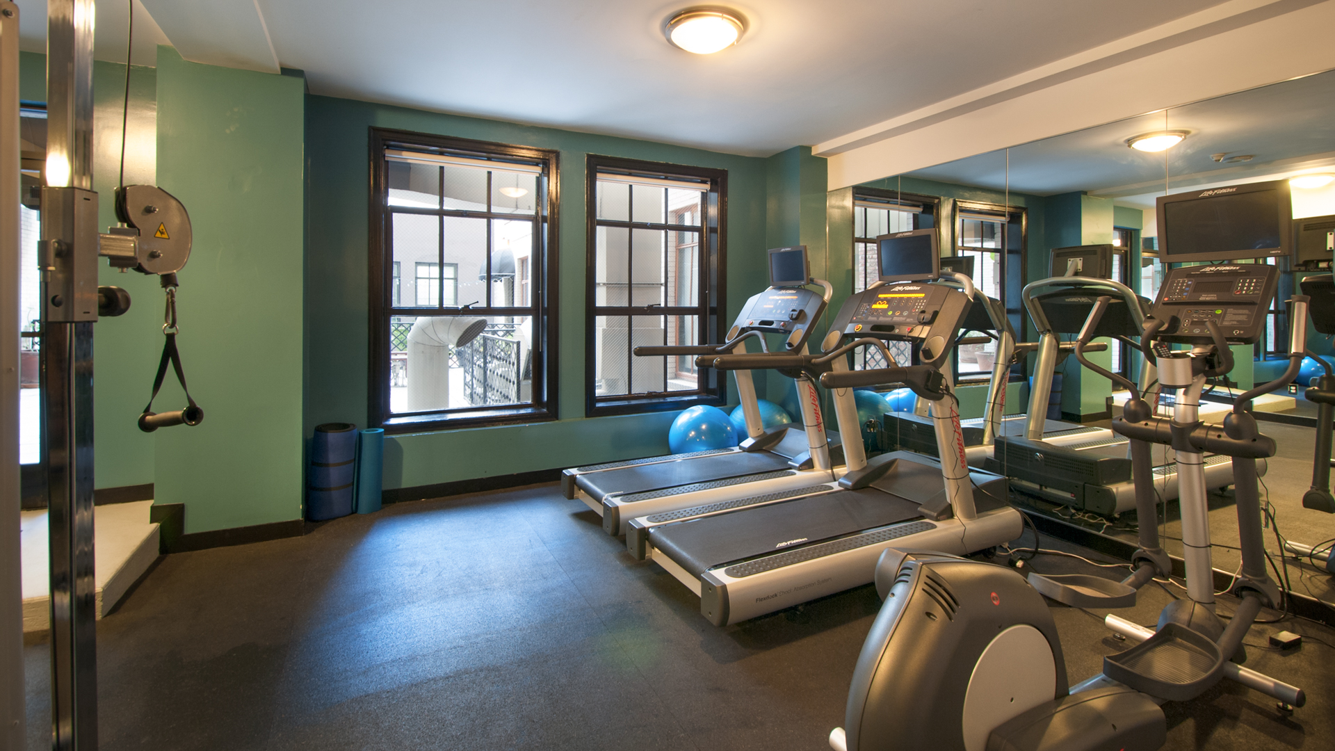 Gym at Milano Lofts Apartments (1 of 2)
