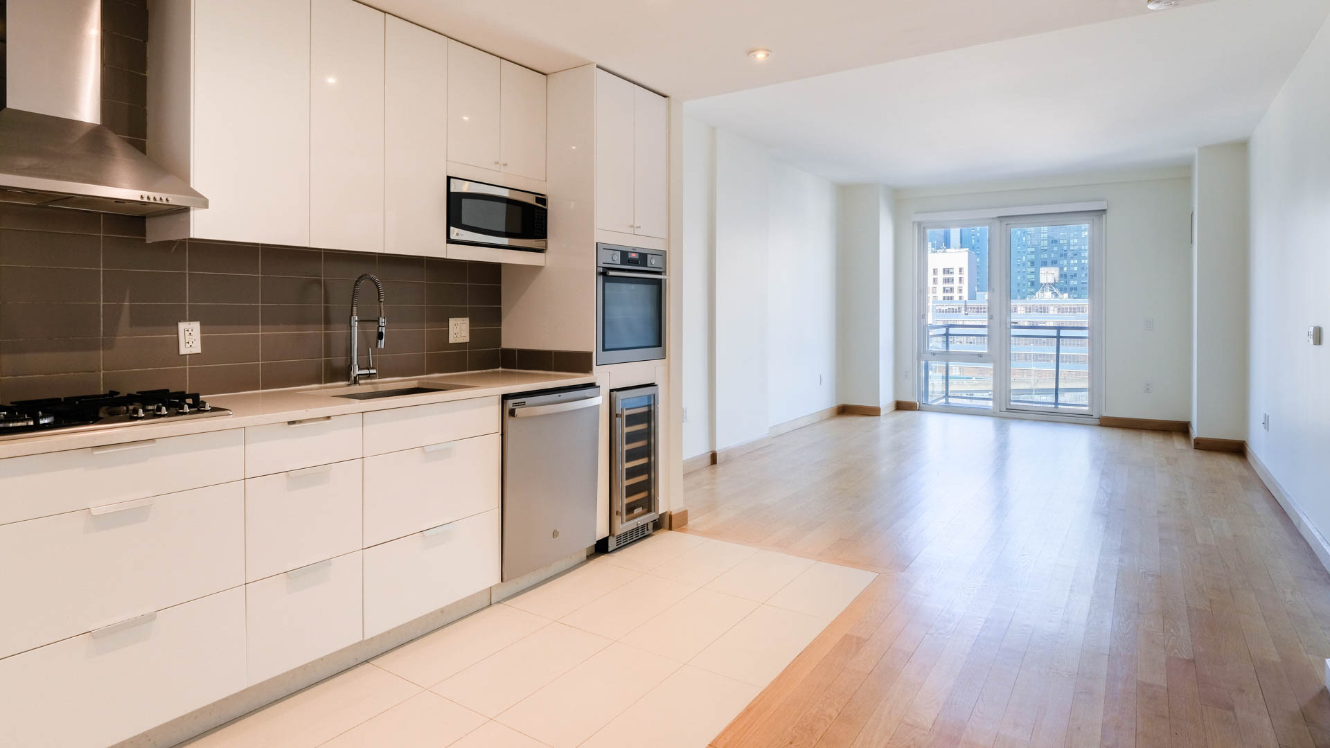 Mantena Apartments 6 of 12