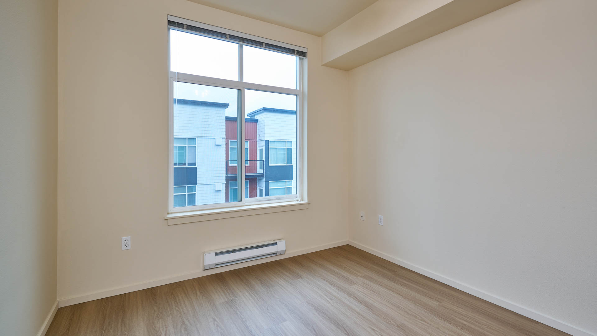 Veloce Apartments 4 of 12
