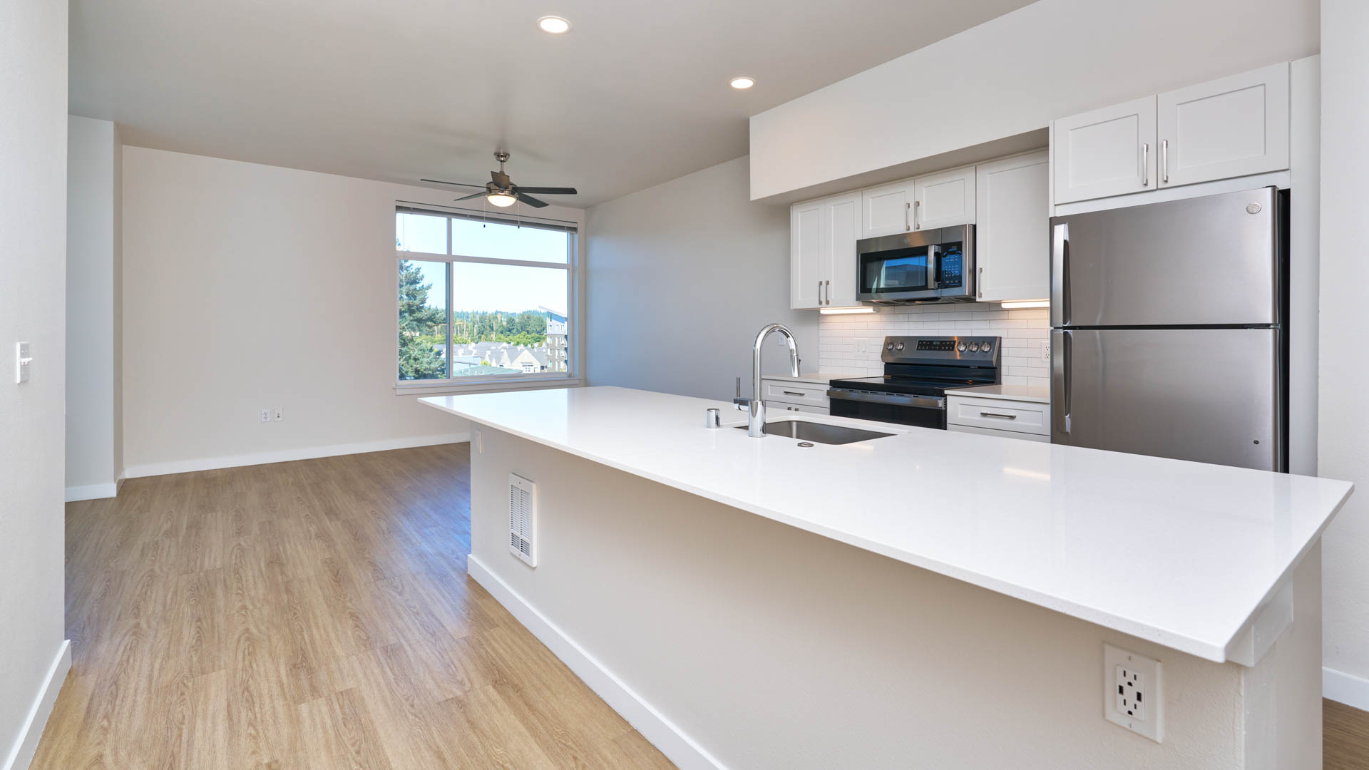 Veloce Apartments 46 of 57
