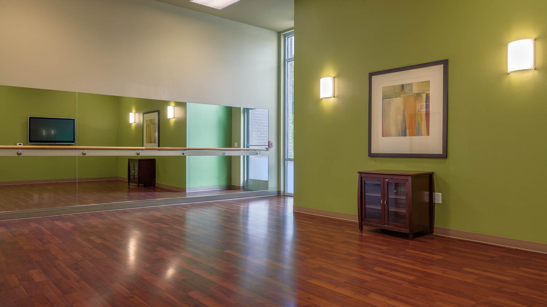 Gym at Veloce Apartments (5 of 5)